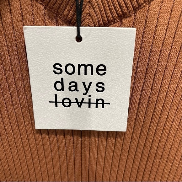 Somedays Lovin Pastel Skies Pinafore Ribbed Dress in Hazelnut Medium V-Neck New - Picture 9 of 12